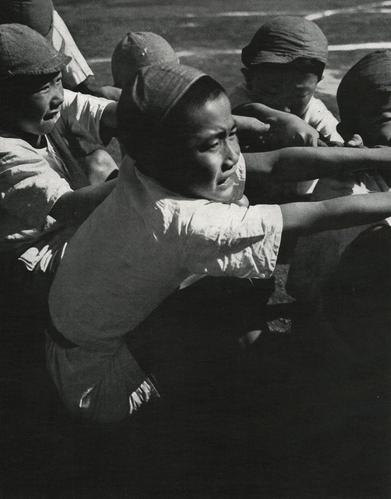 「力闘」 渡辺秀夫 （1949年） | アルス写真年鑑 1950より