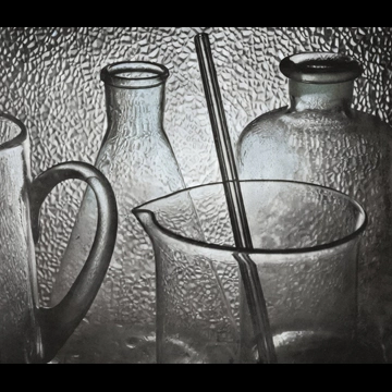 「硝子の構図」 吉崎一人 （1949年）