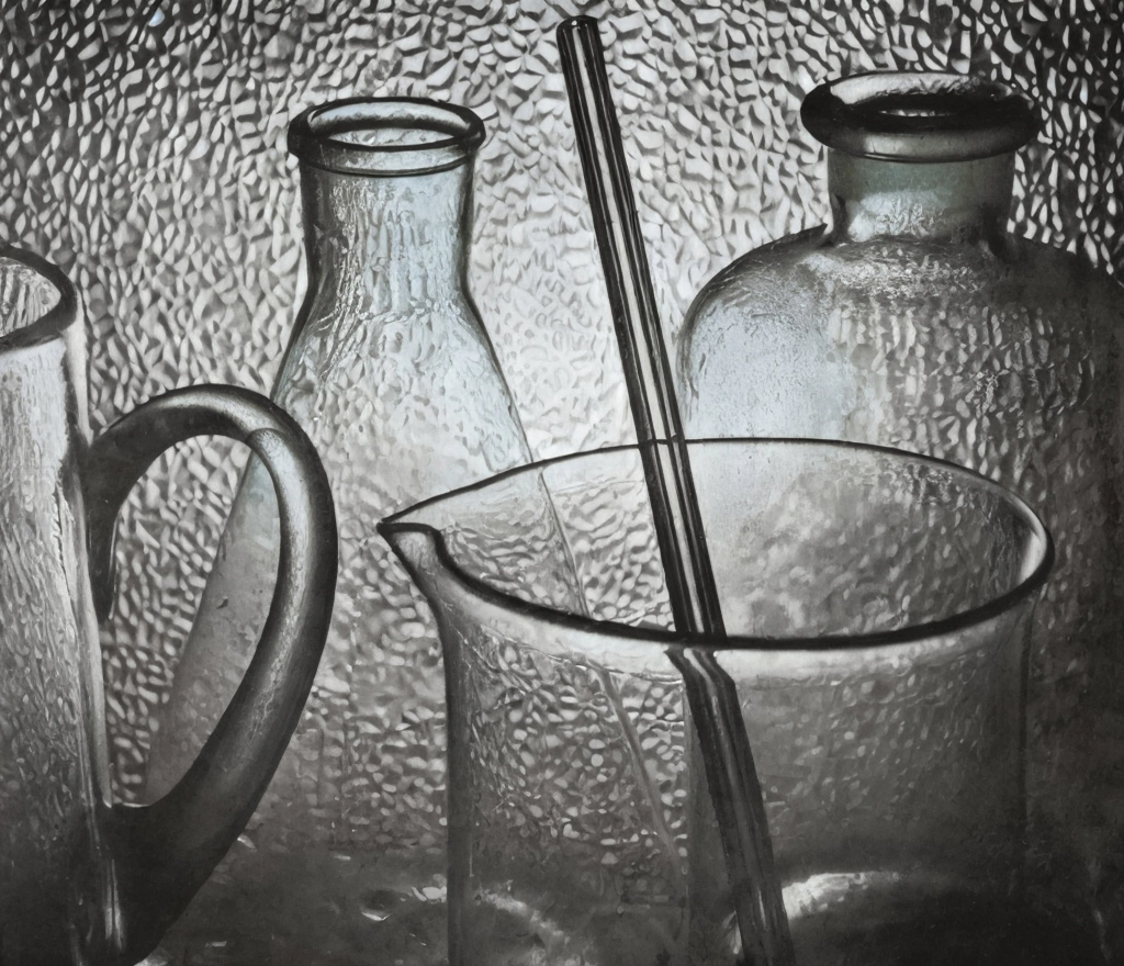 「硝子の構図」 吉崎一人 （1949年） | AIカラー化