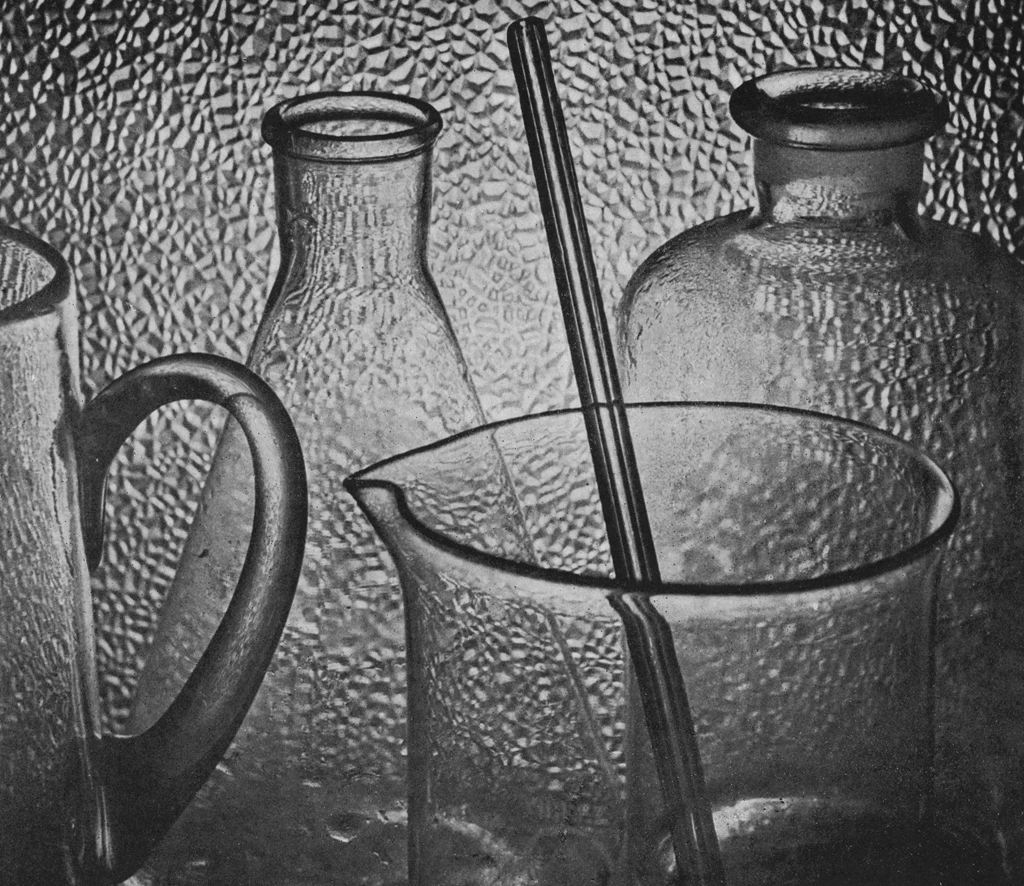 「硝子の構図」 吉崎一人 （1949年） | アルス写真年鑑 1950より