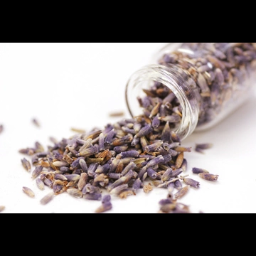 2種類の瓶に入ったラベンダーのポプリの写真