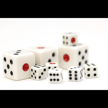 4種類のサイコロの写真