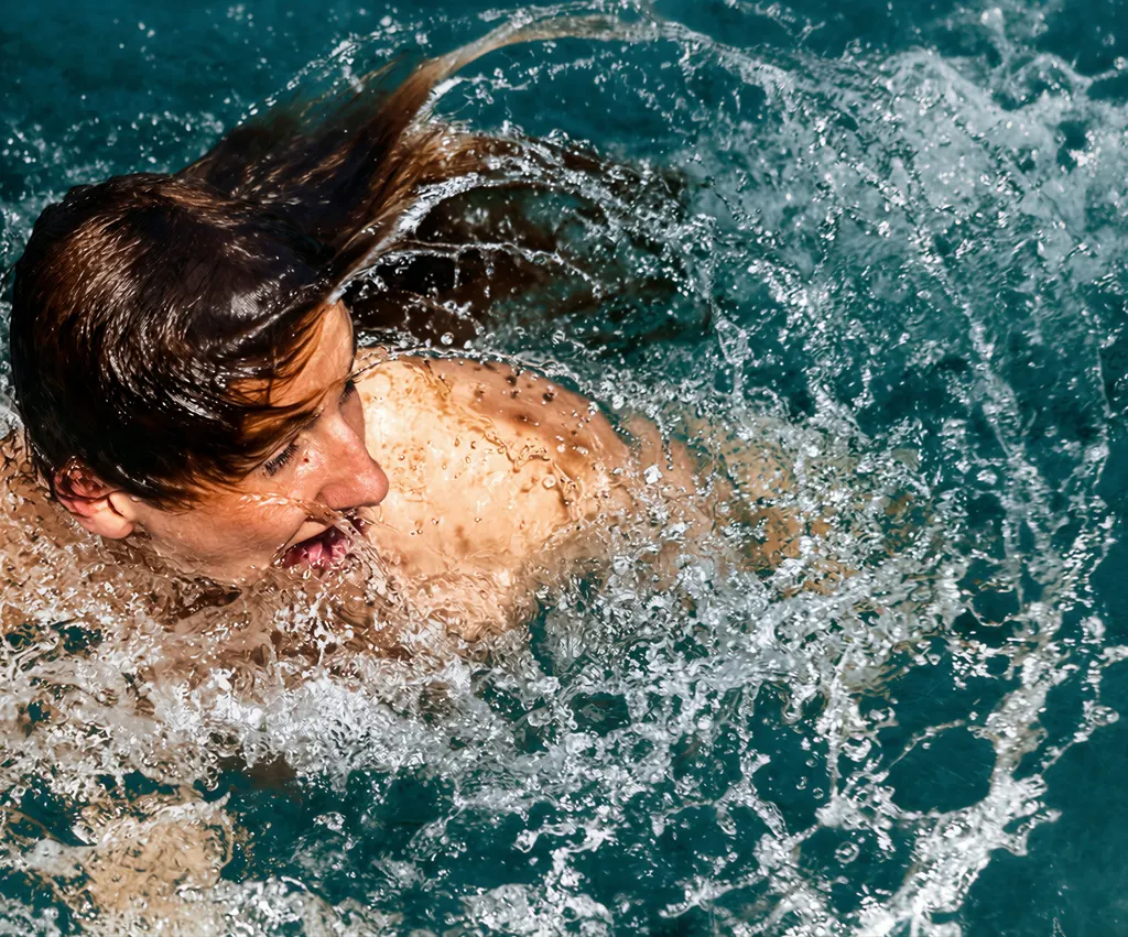「水泳選手」 フォルケ・ヘルベルク&nbsp;-&nbsp;AI加工 カラー化