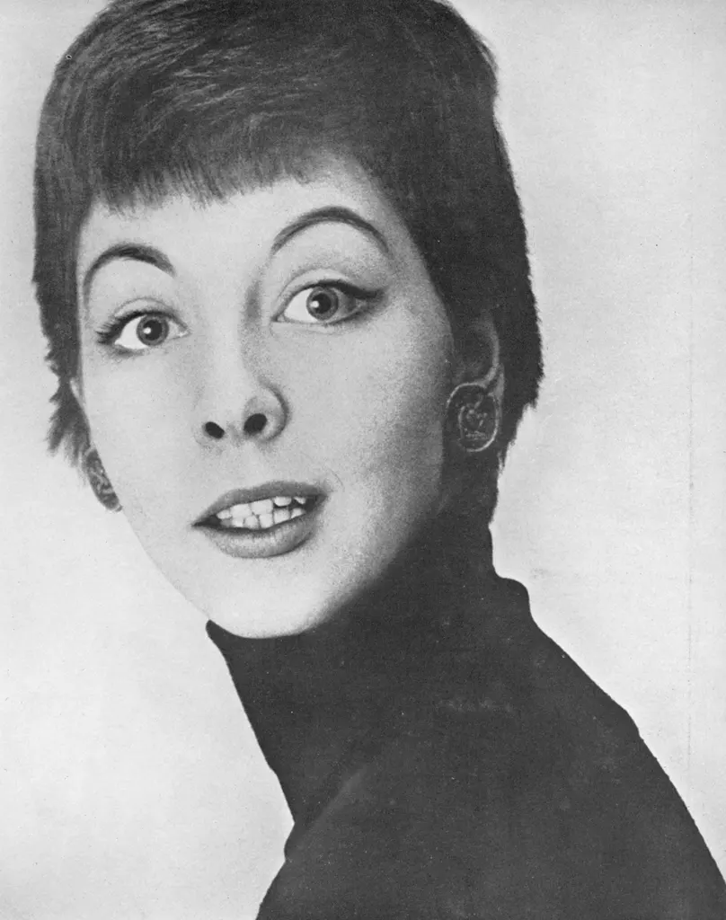 「ショートカット」 ハーバート・リスト&nbsp;-&nbsp;アサヒカメラ 1956年7月号より