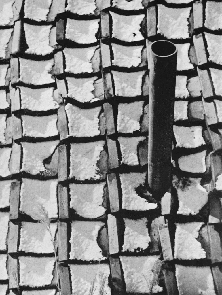 「えんとつ」 浜本辰男&nbsp;-&nbsp;アサヒカメラ 1951年5月号より